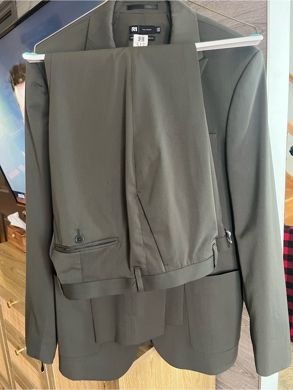 Men's Two-Piece Olive Green Suit Jacket & Trousers